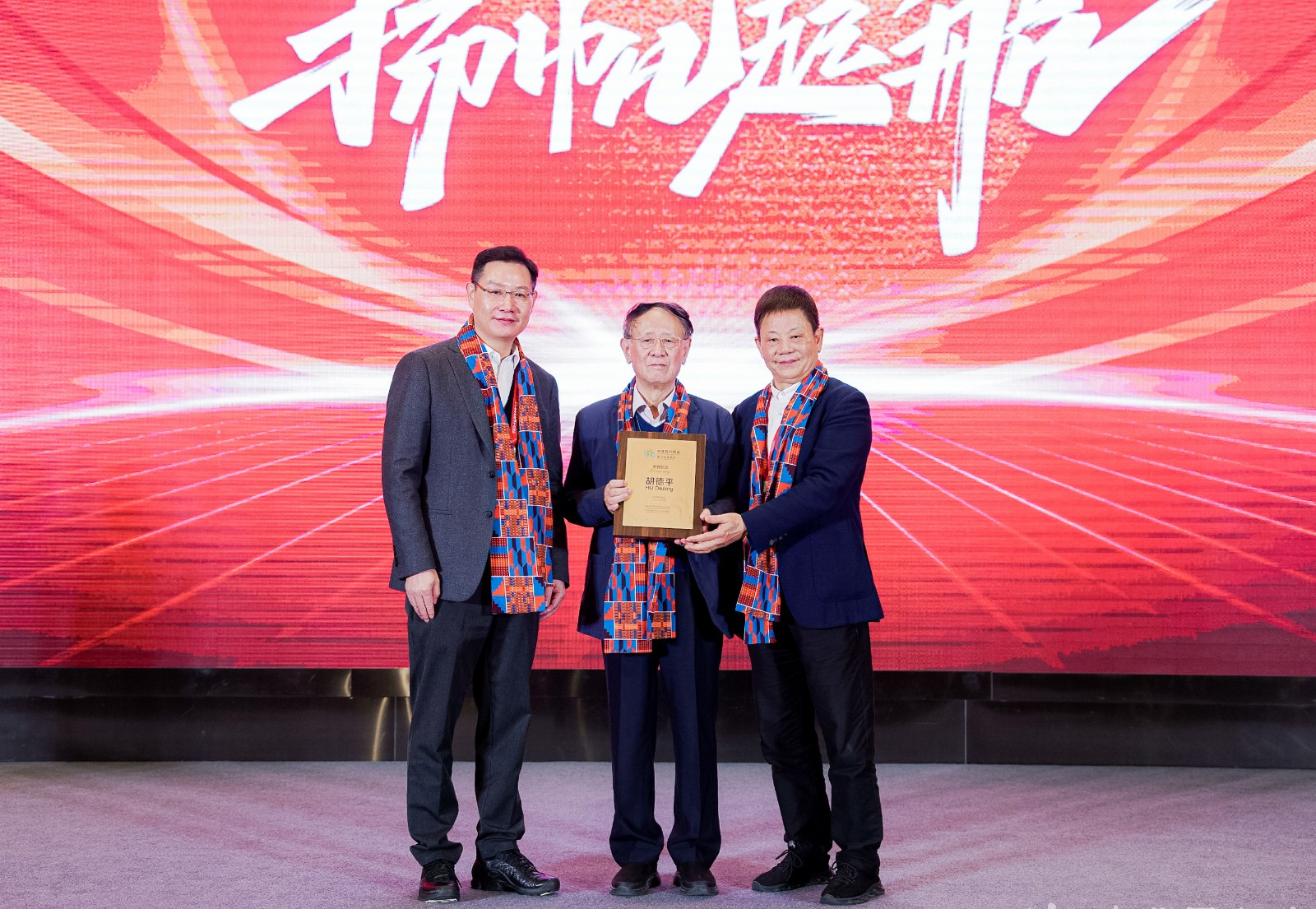 1680501109997100fB7a.jpg 1680501109997100fB7a.jpg