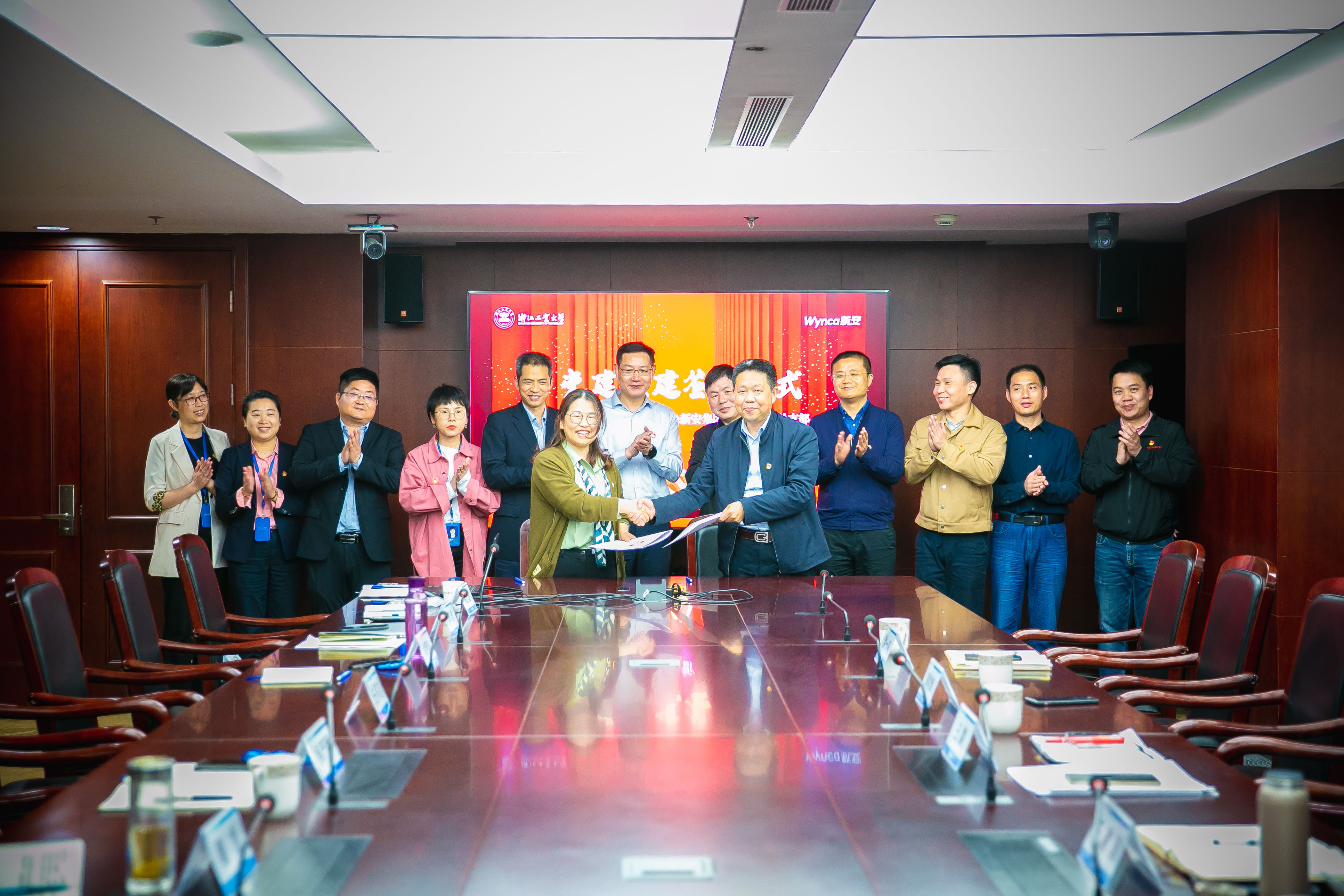 1698114863702338lj4v.jpg 1698114863702338lj4v.jpg